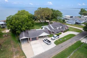 168 Lakeview Drive