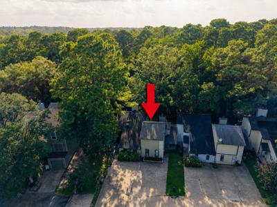 94 Villa Way