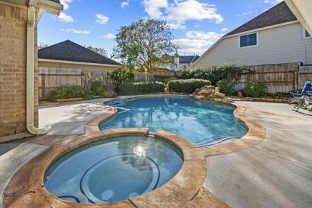 3422 Bay Breeze Drive