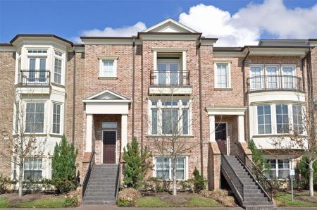 4631 Regent Manor Drive