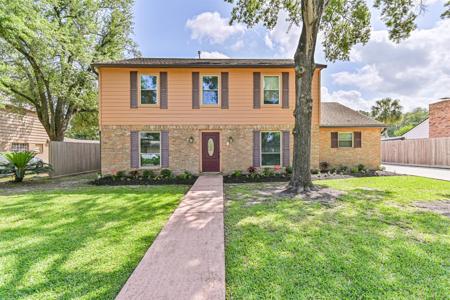 4206 Willow Hill Drive