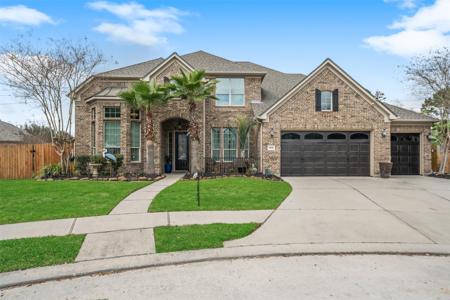 13906 Lake Benbrook Drive