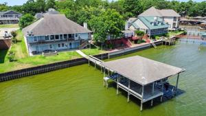 141 Harbour Point Circle