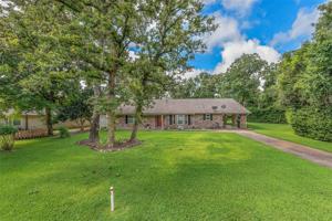 3 Bobby Jones Lane
