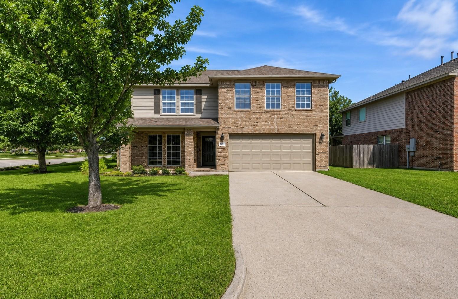 Image 1: Welcome home to 245 Lake Estates Dr. in Walden on
