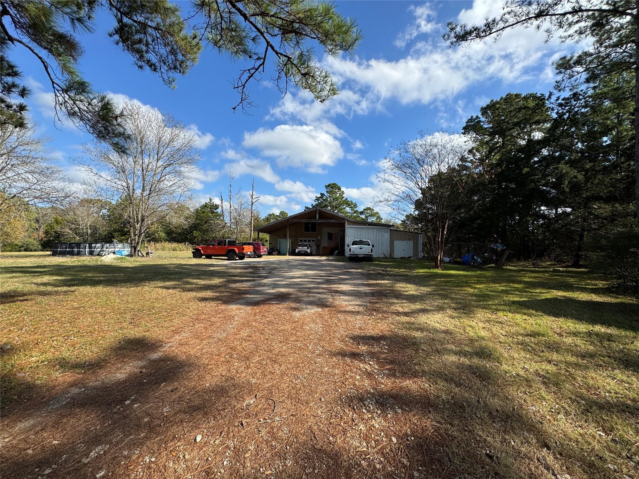 Image 3: A peaceful retreat located outside the city limits