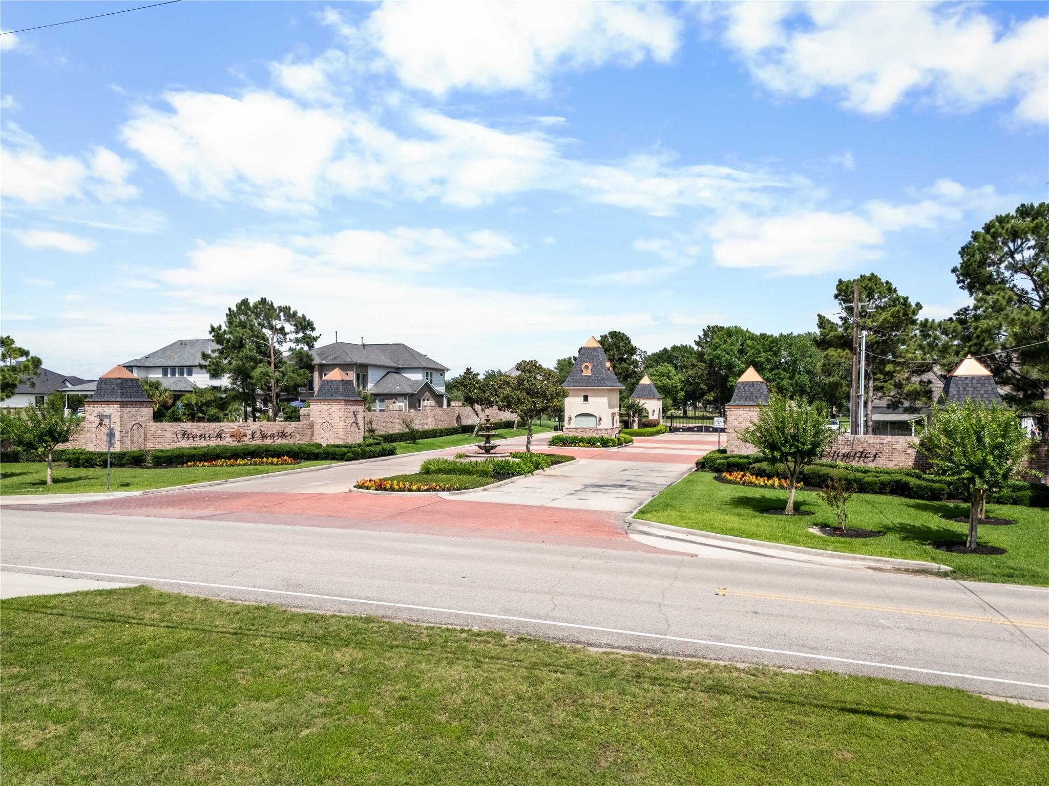 Image 3: A private, gated community where lake living begin