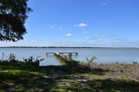 2.79 acres W Shorewood Loop