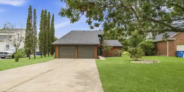 12632 Lake Vista Drive