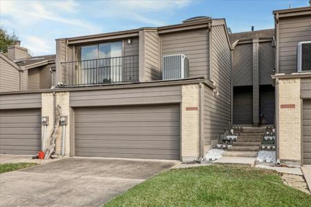 18039 Starboard Drive