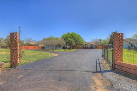 580 E Zipp Road