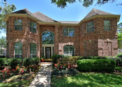 2810 Whispering Fern Court