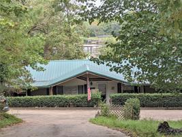 281 Chestnut Bend