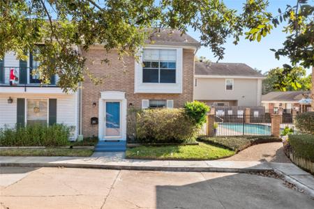 18214 Heritage Lane