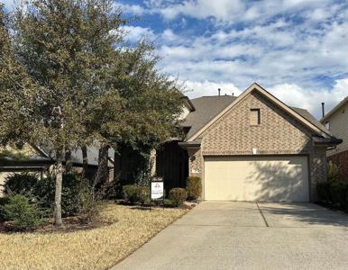 26 Nagshead Place