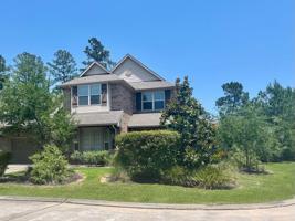 18 Canoe Bend Court