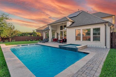 10 Shaded Arbor Drive