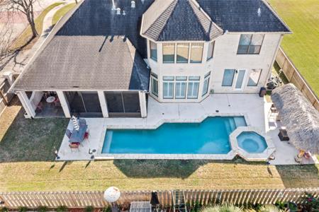 2308 Vega Court