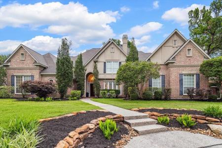 6015 Charming Creek Court