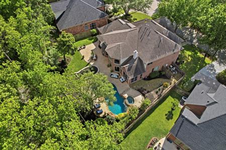 6110 Country Falls Lane
