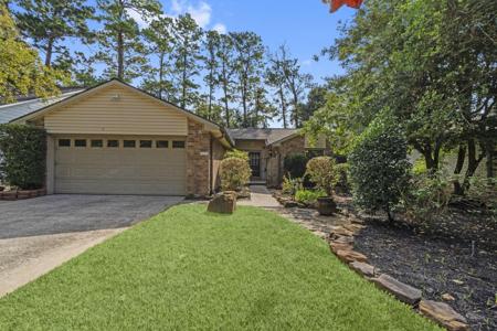 62 S Woodstock Circle Drive