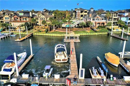 1301 Ketch Court