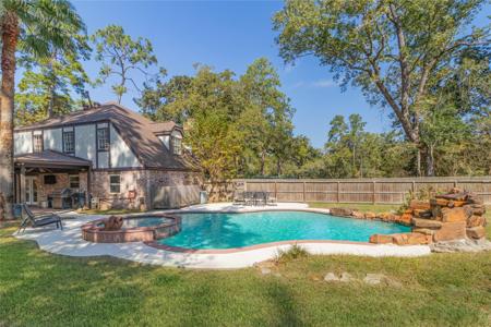 920 Forest Cove Drive