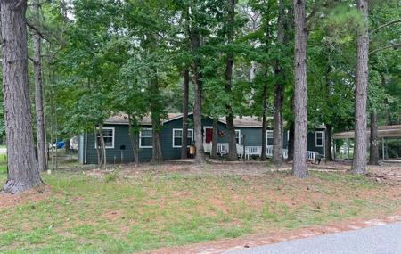 354 Harbor Point Drive