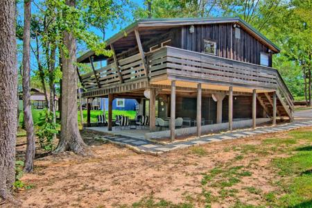 585 N Evergreen Drive