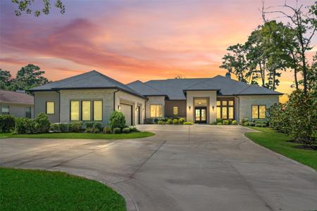 13924 Longwood Drive