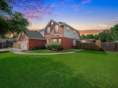3106 Lake Breeze Lane