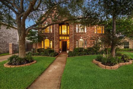 2350 Seamist Circle