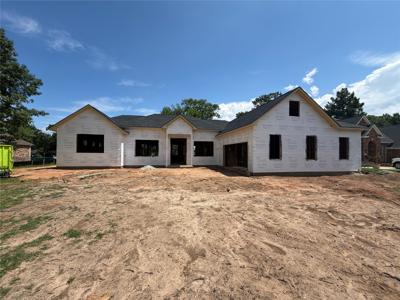61 Edgewood Dr