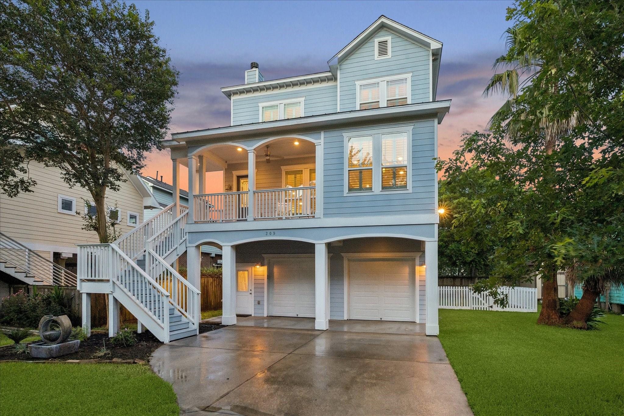 Image 3: Resting on a 6,000 SF. lot with ample parking, an