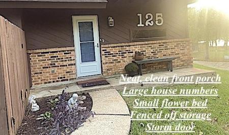 200 Fountain Lake