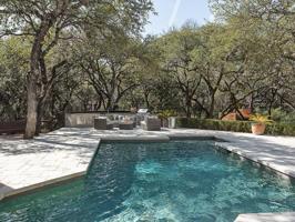 2956 Westlake Drive