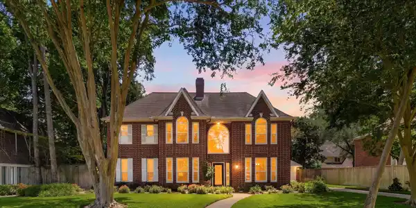 1014 Pinewood Lane