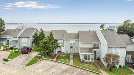 100 Edgewater Drive
