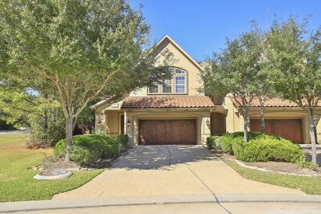 98 Herons Flight Place