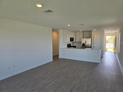 1742 Green Warbler Lane