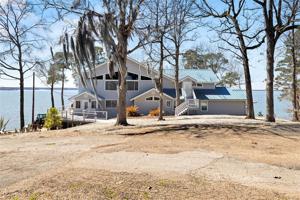 162 Lakewood Drive