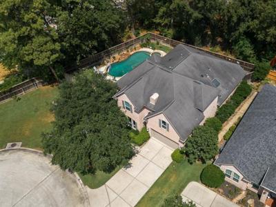 19307 Meadow Rose Court