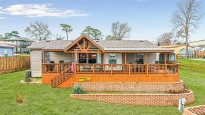 520 Coco Loop