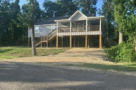 173 Emerald Lane