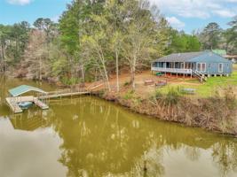 308 Chinaberry Lane