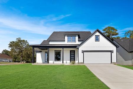 409 Echo Lane