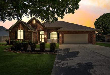 8931 Pine Shores Drive