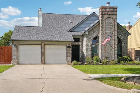 2524 Sawyer Drive