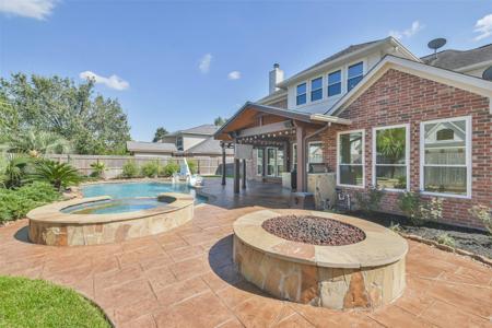 2126 Misty River Trail