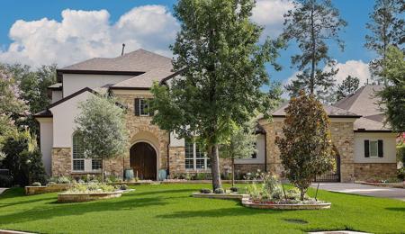 6 Paloma Bend Place